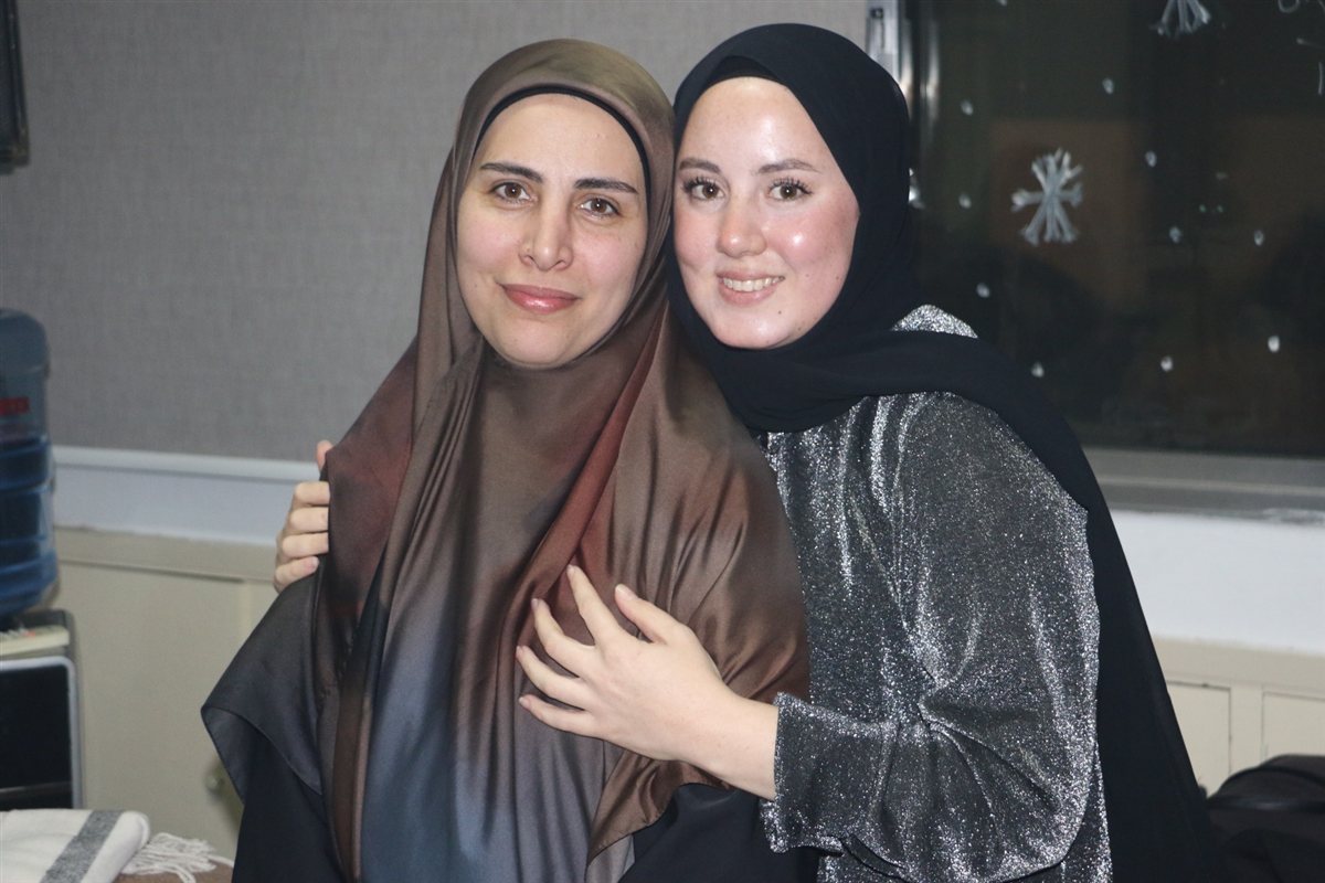 مدرسة صور الدولية TCS تكرم هيئتيها التعليمية والإدارية بعشاء احتفالي بمناسبة الأعياد