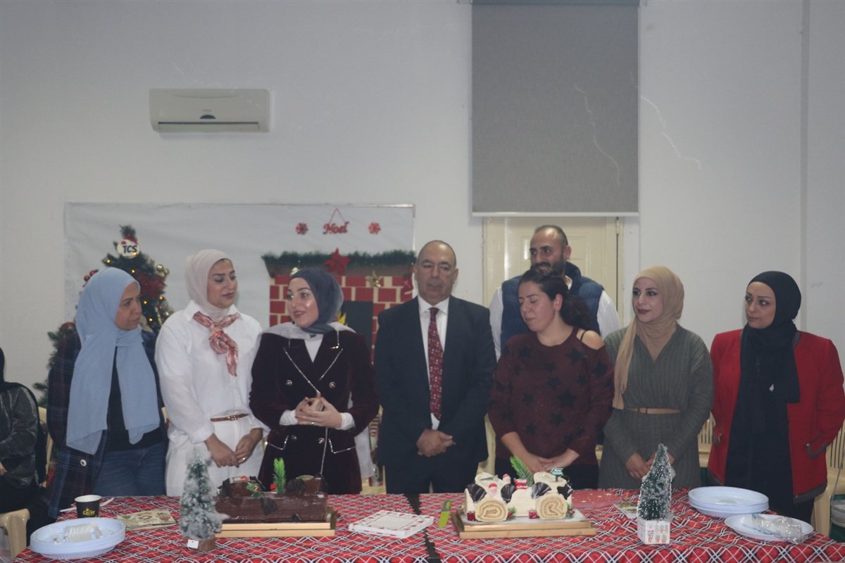 مدرسة صور الدولية TCS تكرم هيئتيها التعليمية والإدارية بعشاء احتفالي بمناسبة الأعياد