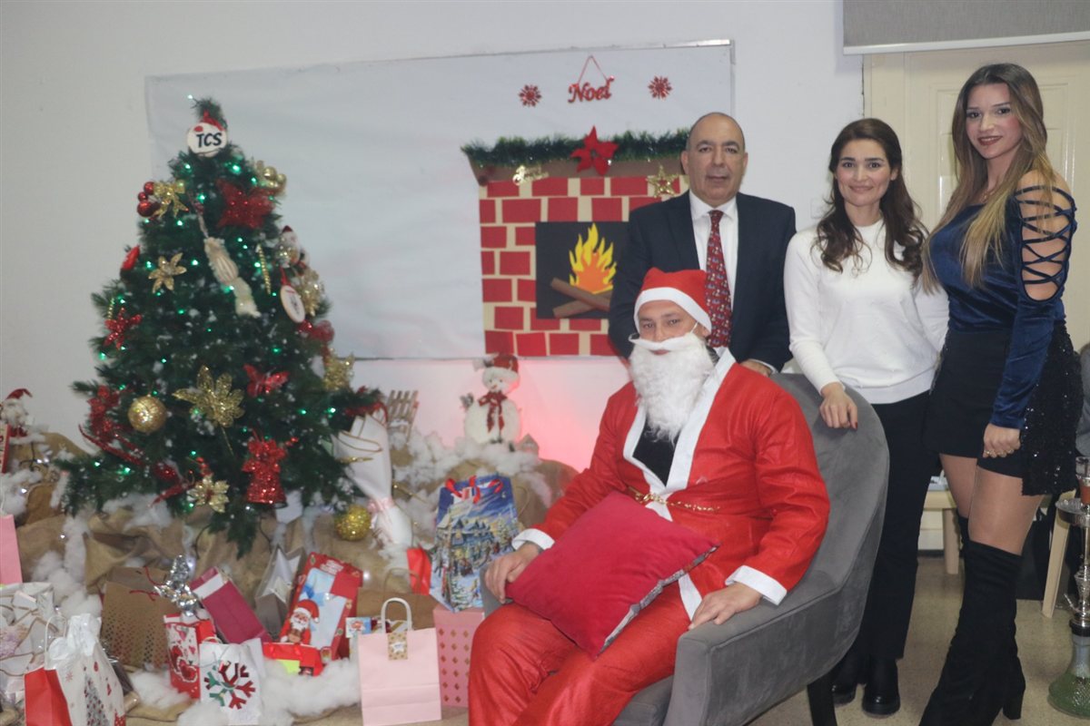 مدرسة صور الدولية TCS تكرم هيئتيها التعليمية والإدارية بعشاء احتفالي بمناسبة الأعياد