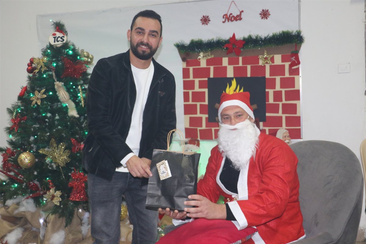 مدرسة صور الدولية TCS تكرم هيئتيها التعليمية والإدارية بعشاء احتفالي بمناسبة الأعياد