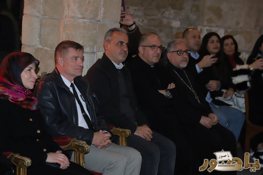 بالصور: رسيتال ميلادي في كاتدرائية القديس توما الرسول للروم الملكيين الكاثوليك في صور