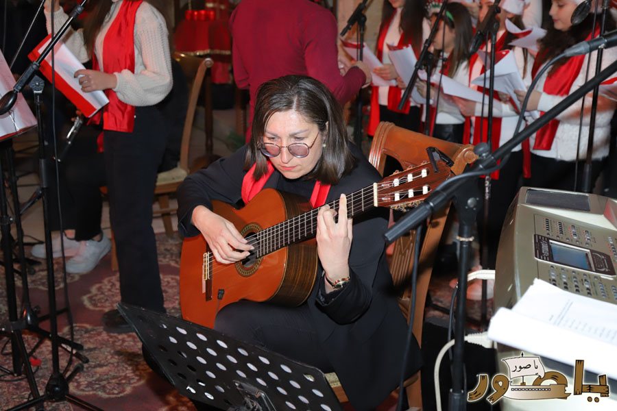 بالصور: رسيتال ميلادي في كاتدرائية القديس توما الرسول للروم الملكيين الكاثوليك في صور