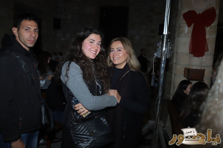 بالصور: رسيتال ميلادي في كاتدرائية القديس توما الرسول للروم الملكيين الكاثوليك في صور