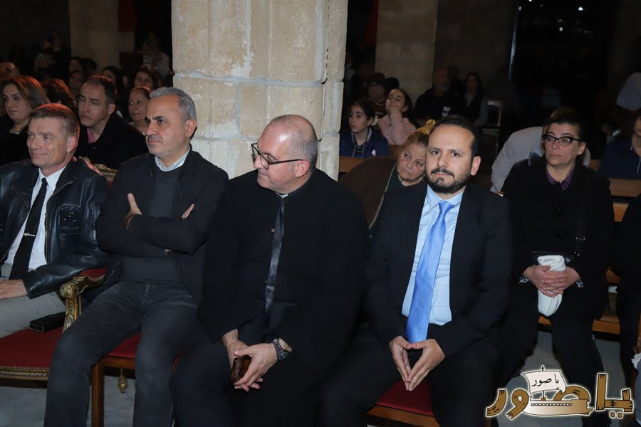 بالصور: رسيتال ميلادي في كاتدرائية القديس توما الرسول للروم الملكيين الكاثوليك في صور