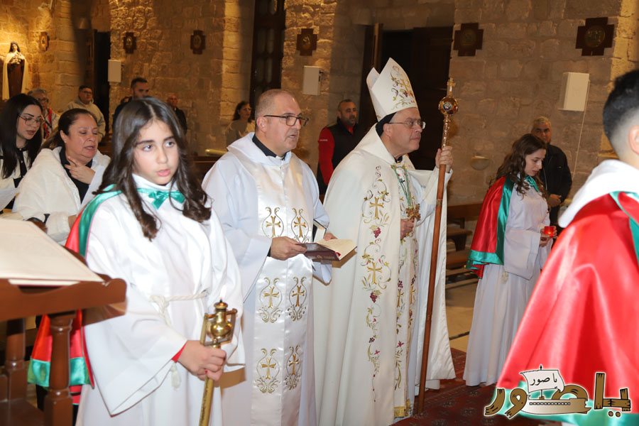 قداس ليلة الميلاد المجيد في كاتدرائية سيدة البحار المارونية في صور