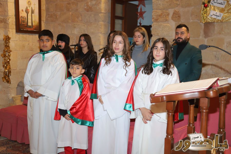 قداس ليلة الميلاد المجيد في كاتدرائية سيدة البحار المارونية في صور