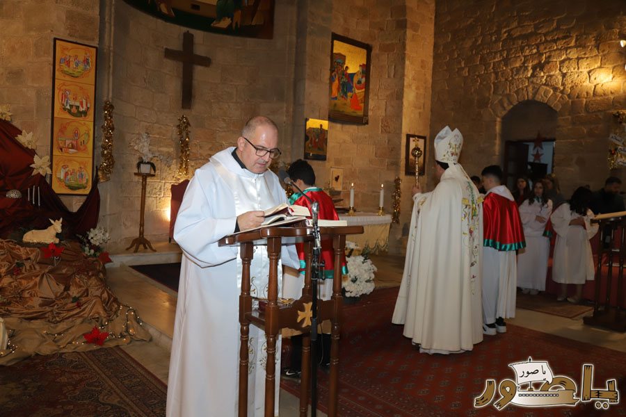 قداس ليلة الميلاد المجيد في كاتدرائية سيدة البحار المارونية في صور