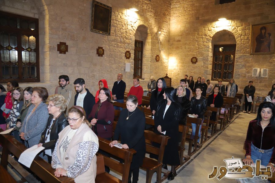 قداس ليلة الميلاد المجيد في كاتدرائية سيدة البحار المارونية في صور
