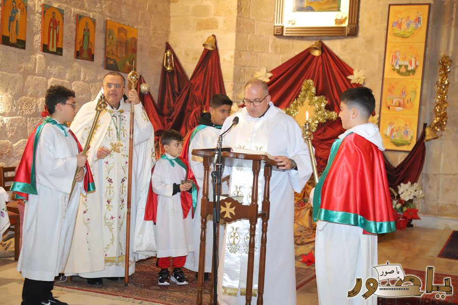 قداس ليلة الميلاد المجيد في كاتدرائية سيدة البحار المارونية في صور