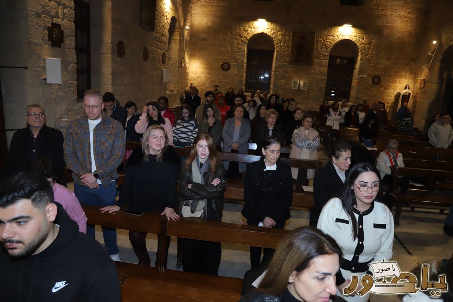 قداس ليلة الميلاد المجيد في كاتدرائية سيدة البحار المارونية في صور