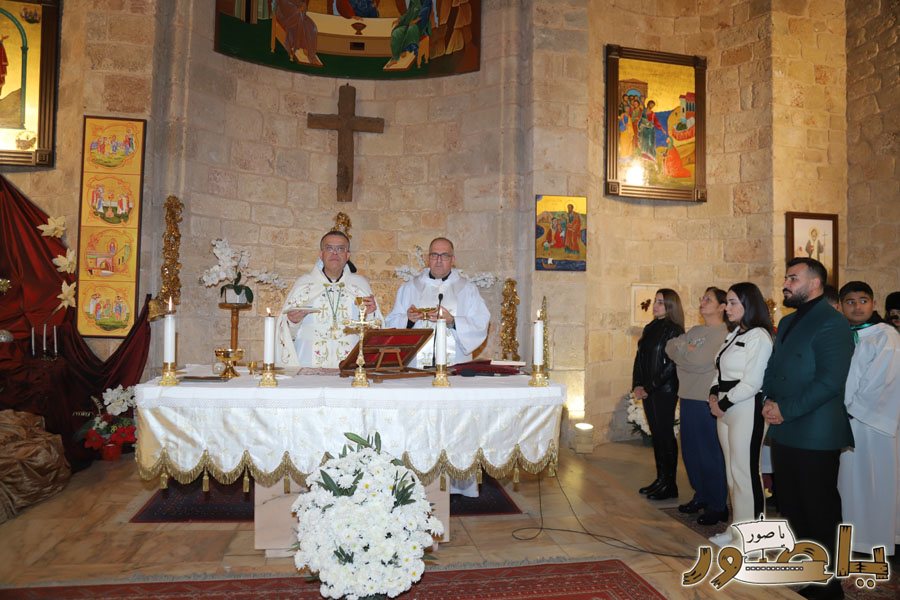 قداس ليلة الميلاد المجيد في كاتدرائية سيدة البحار المارونية في صور