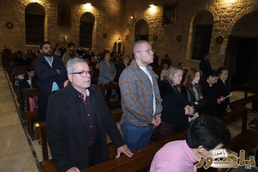 قداس ليلة الميلاد المجيد في كاتدرائية سيدة البحار المارونية في صور