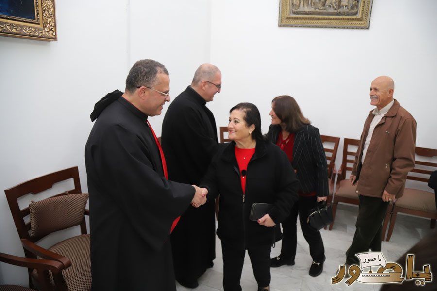 قداس ليلة الميلاد المجيد في كاتدرائية سيدة البحار المارونية في صور