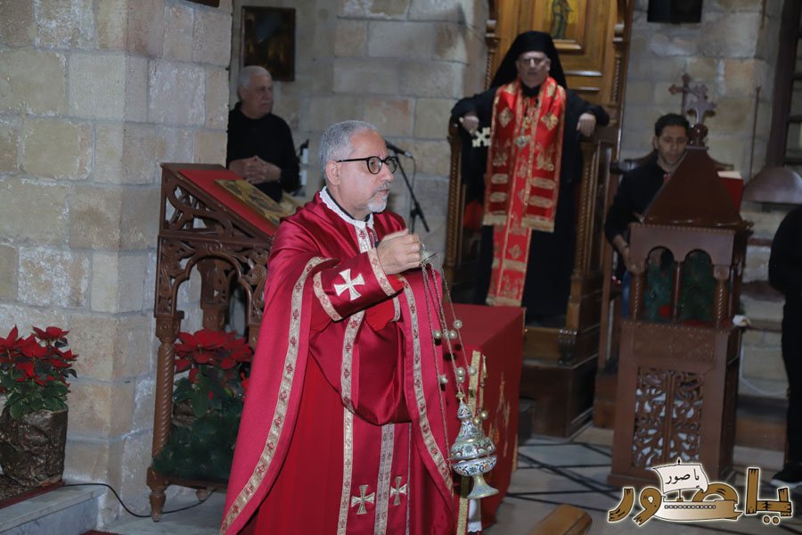 قداس ليلة الميلاد المجيد في كاتدرائية القديس توما الرسول للروم الملكيين الكاثوليك في صور