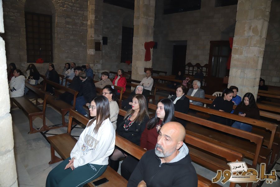 قداس ليلة الميلاد المجيد في كاتدرائية القديس توما الرسول للروم الملكيين الكاثوليك في صور