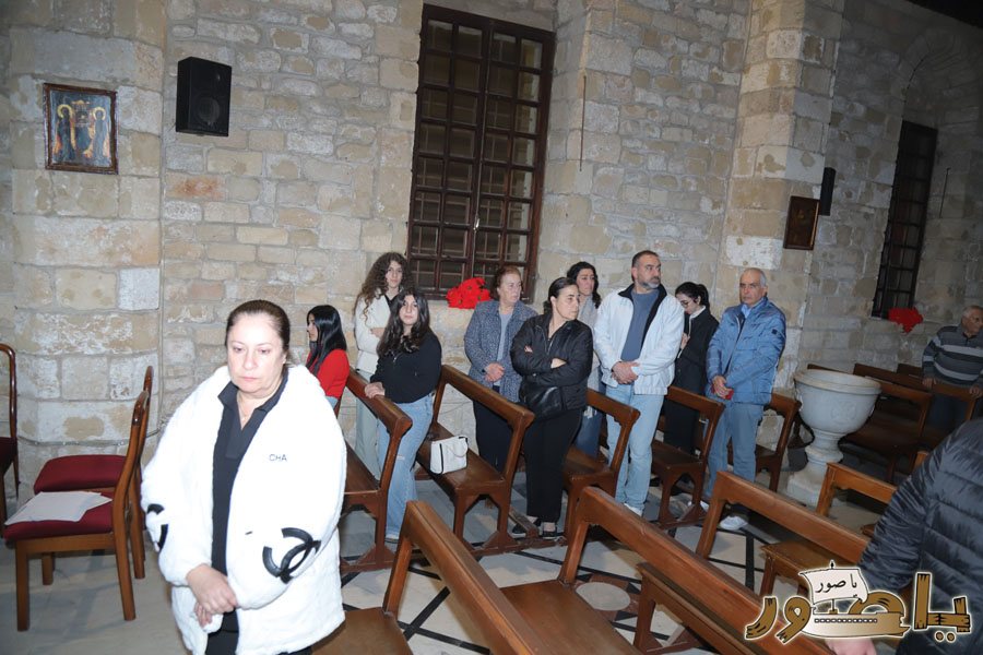 قداس ليلة الميلاد المجيد في كاتدرائية القديس توما الرسول للروم الملكيين الكاثوليك في صور