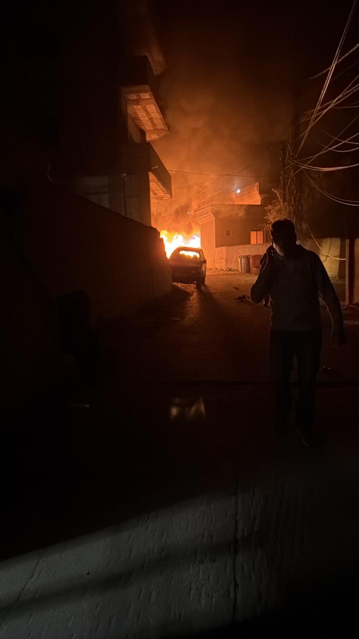 عاجل وبالفيديو غارة تستهدف سيارة في بلدة جناتا قرب المسجد - قضاء صور