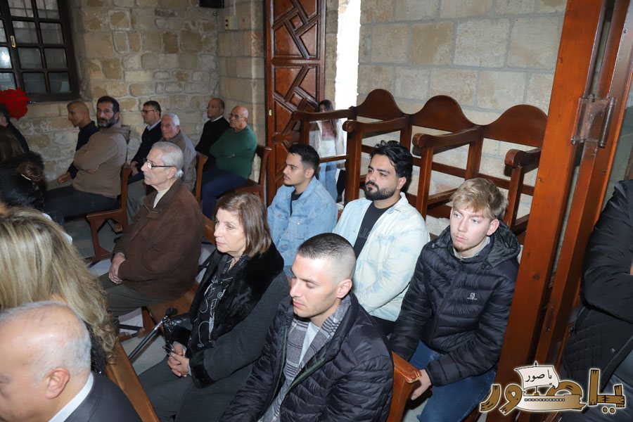 بالصور: قداس الميلاد المجيد في كاتدرائية القديس توما الرسول للروم الملكيين الكاثوليك في صور