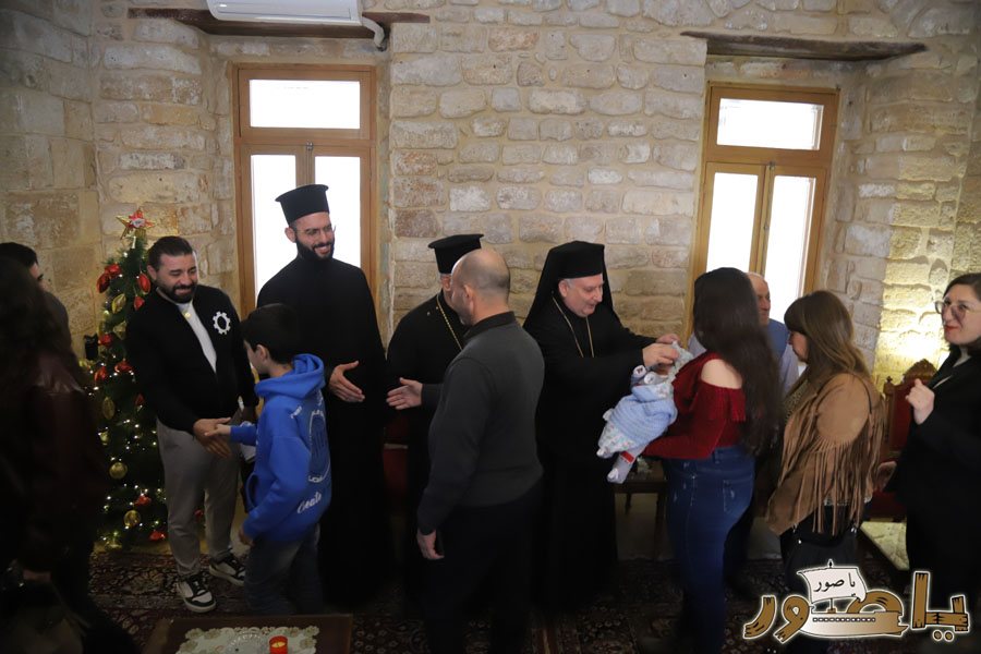 بالصور: قداس الميلاد المجيد في كاتدرائية القديس توما الرسول للروم الملكيين الكاثوليك في صور