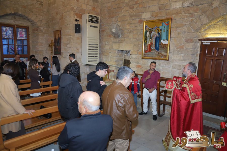 بالصور: قداس الميلاد المجيد في كنيسة القديس توما للروم الارثوذكس في صور