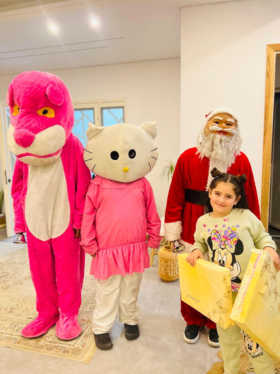 محلات قاسم في طورا تحتفل بعيد الميلاد وتعلن الجهوزية لاستقبال الزبائن ليلة رأس السنة