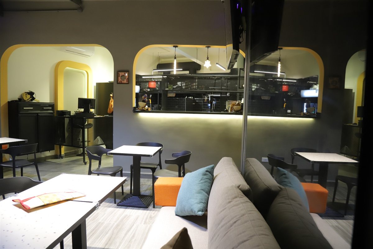 رجع Hawsa House بعد غياب 3 سنين ليفتح ابوابه من جديد لزبائنه الكرام بصور