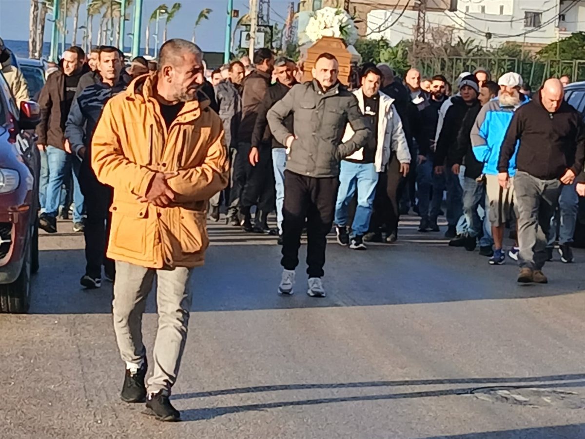 ابو داني الى مثواه الاخير في ثرى صور التي احبها واحبته