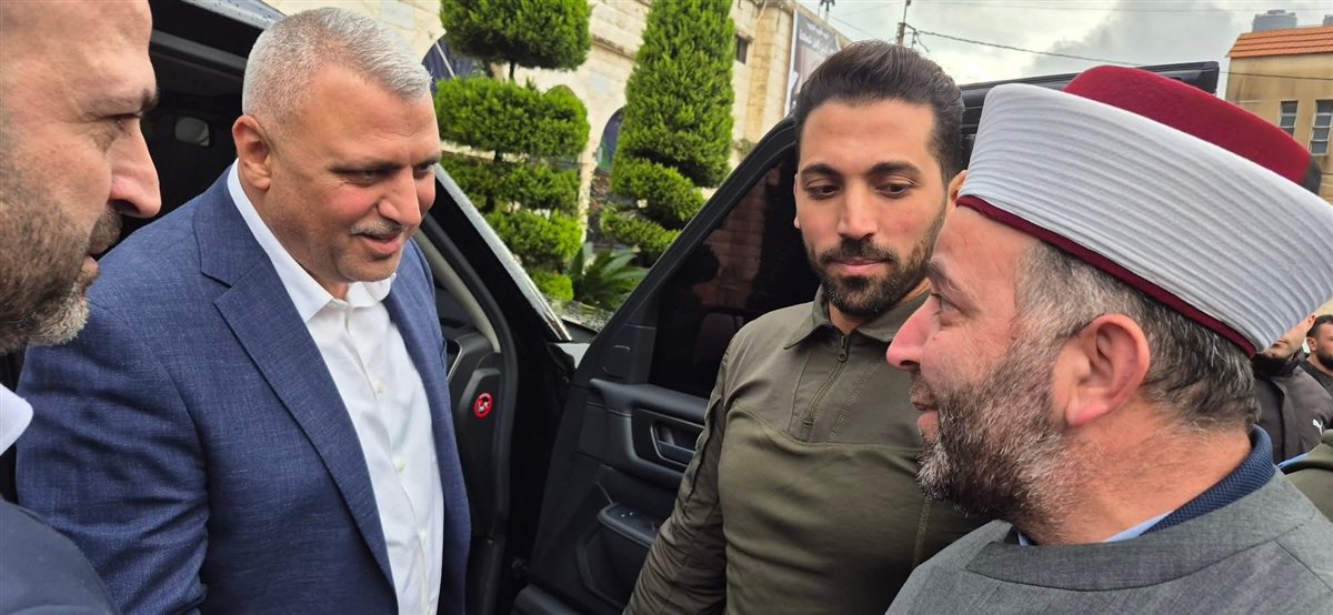 في بلدة مزبود الشوفية... قدم المدير العام للأمن العام اللواء حسن شقير التعازي لعائلة المفتش المؤهل اول علاء الدين شحادة