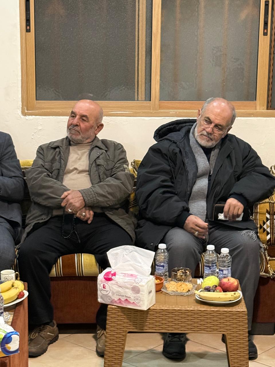 أمسية ثقافية في منزل السيد عبد القادر حردان في حي طيرحرفا - السماعية