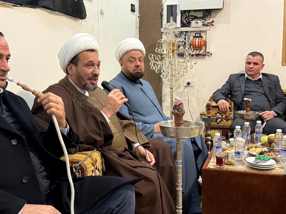 أمسية ثقافية في منزل السيد عبد القادر حردان في حي طيرحرفا - السماعية