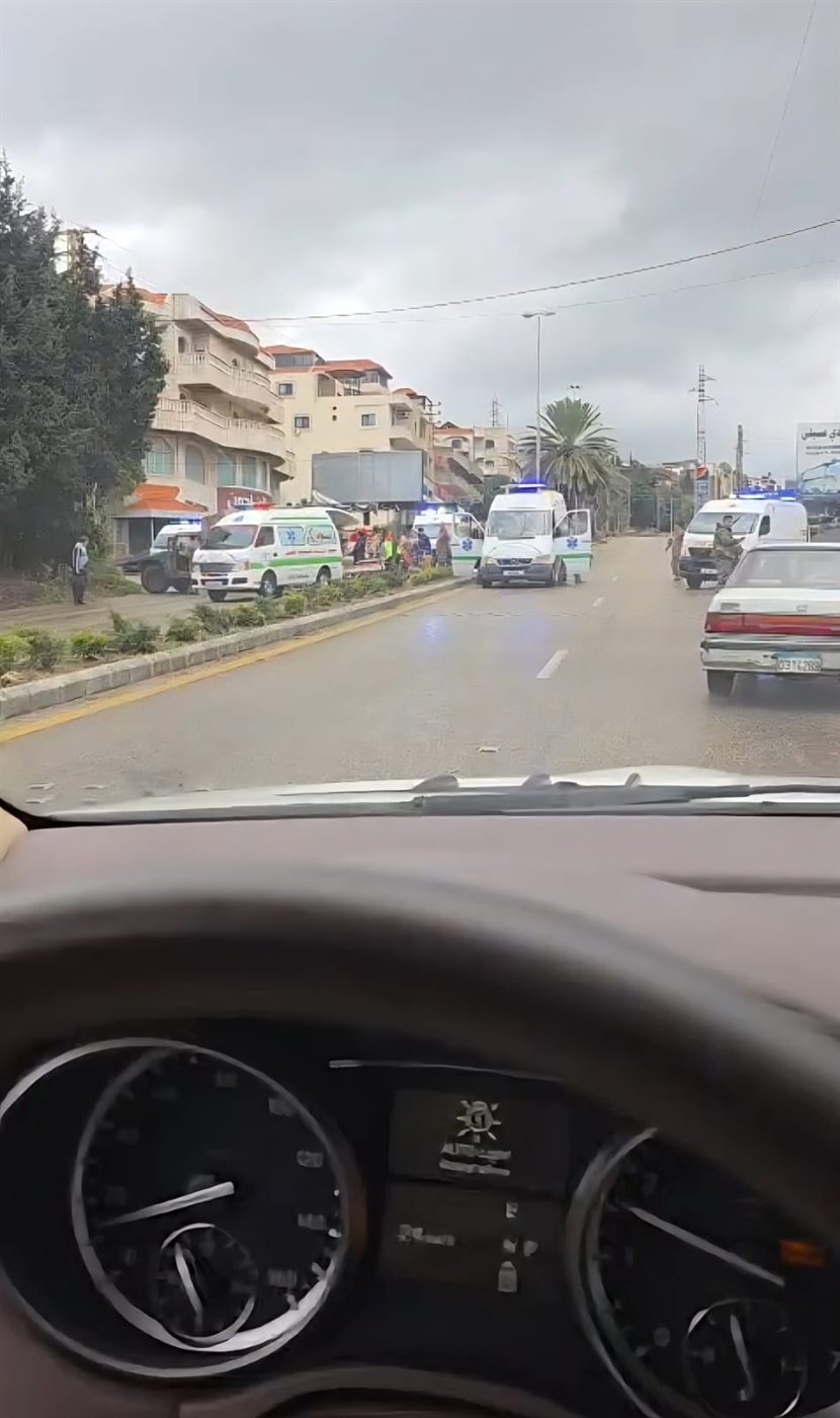 حادث سير جنوبا وسقوط 3 عسكريين بالجيش اللبناني جرحى