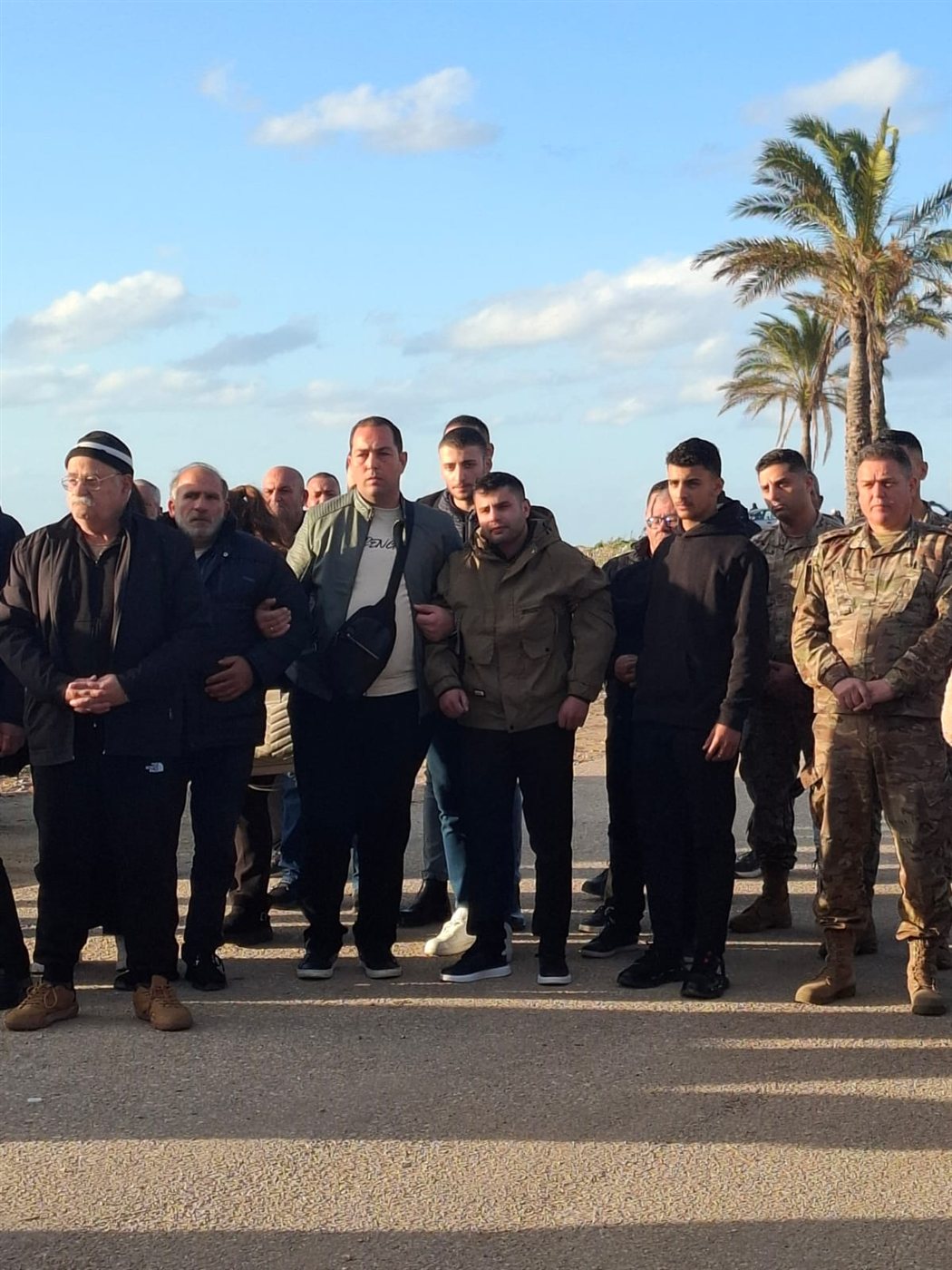 بالصور: تشييع الشاب مخايل الجوني والصلاة لراحة نفسه في صور