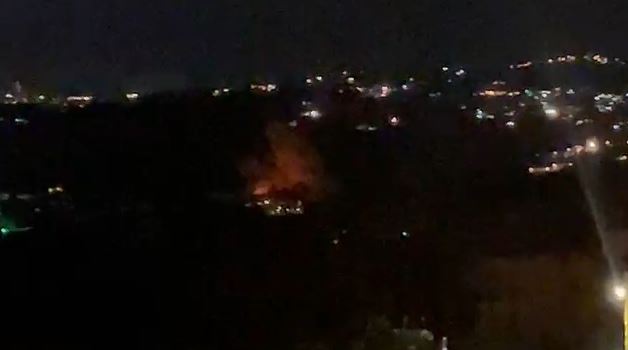 عاجل وبالصور الطيران الحربي يستهدف المواقع التي تم إنذارها في بلدات أنان، المنارة، وعين التينة