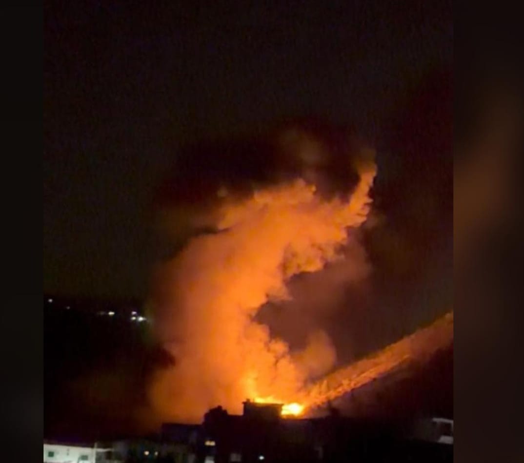 عاجل وبالصور الطيران الحربي يستهدف المواقع التي تم إنذارها في بلدات أنان، المنارة، وعين التينة