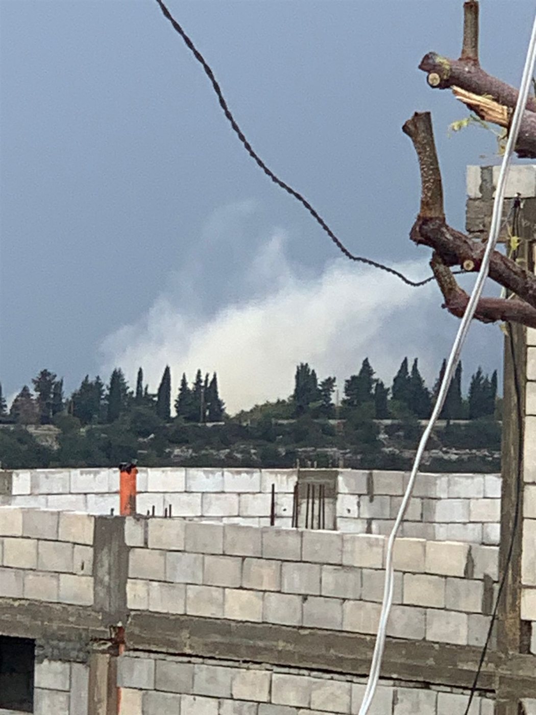 بالصور: سلسلة غارات استهدفت عدة مناطق في جنوب لبنان وبقاعه