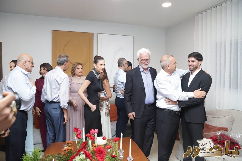 بالصور من أبيدجان: خطوبة الشاب حمزة فرحات على الآنسة إيفانا ياسين