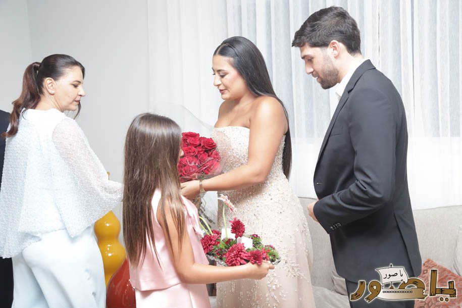 بالصور من أبيدجان: خطوبة الشاب حمزة فرحات على الآنسة إيفانا ياسين