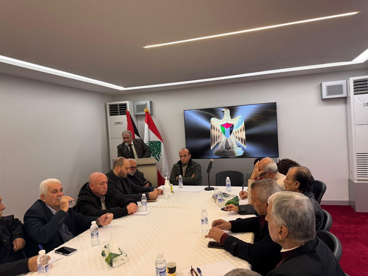 السفير الاسعد يعقد لقاء موسعا لبحث اوضاع ابناء شعبنا في لبنان