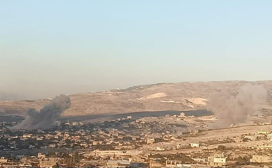 غارات من الطيران الحربي على الأماكن المهددة في سحمر في البقاع الغربي