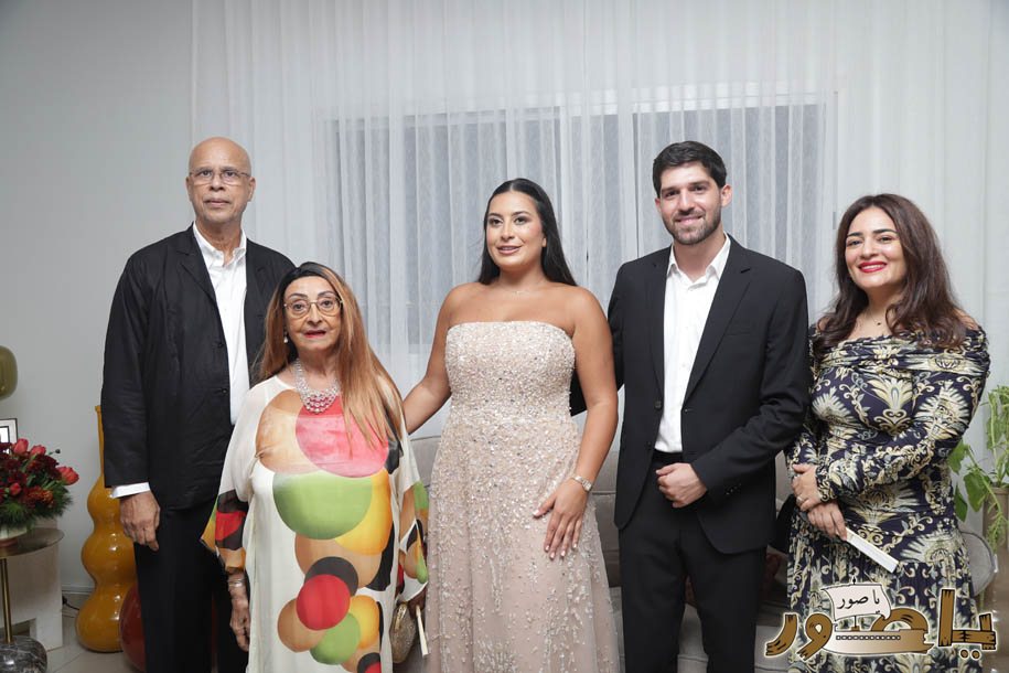 بالصور من أبيدجان: خطوبة الشاب حمزة فرحات على الآنسة إيفانا ياسين