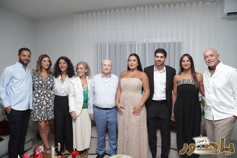 بالصور من أبيدجان: خطوبة الشاب حمزة فرحات على الآنسة إيفانا ياسين