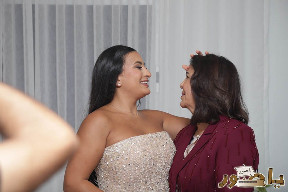 بالصور من أبيدجان: خطوبة الشاب حمزة فرحات على الآنسة إيفانا ياسين