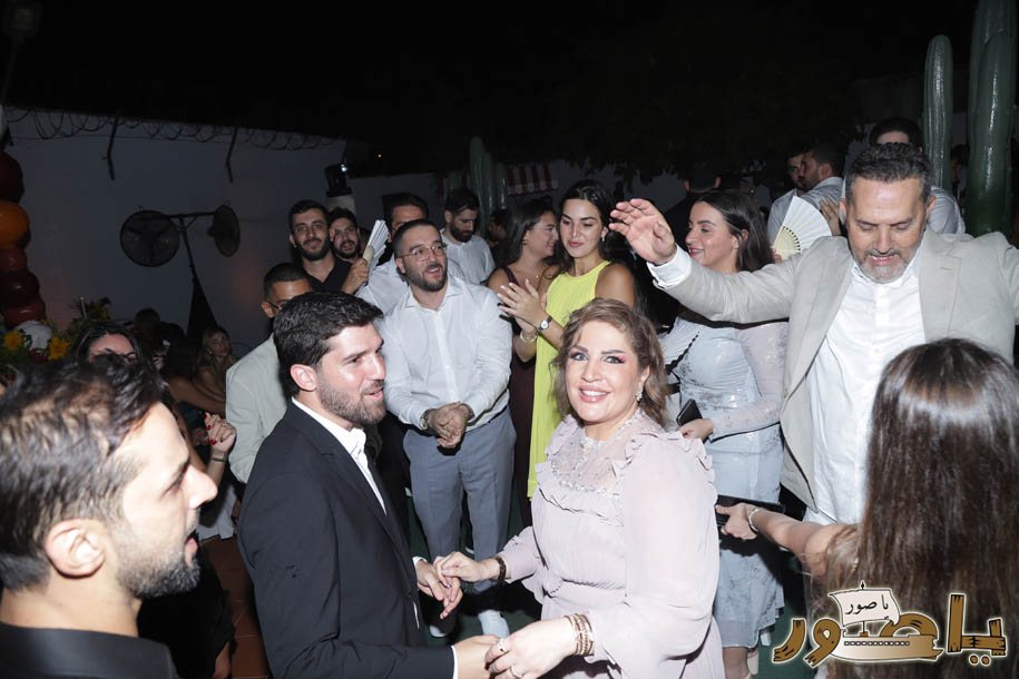 بالصور من أبيدجان: خطوبة الشاب حمزة فرحات على الآنسة إيفانا ياسين