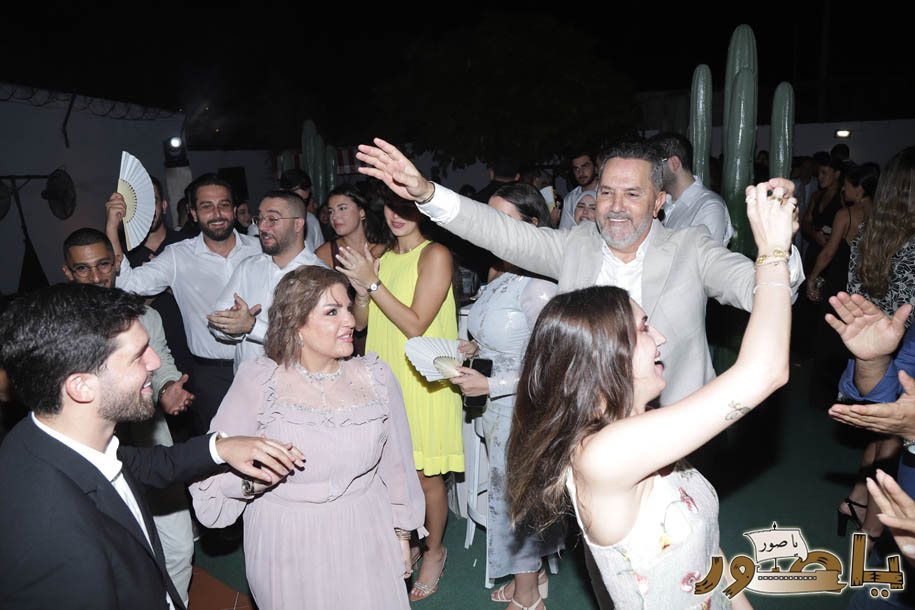 بالصور من أبيدجان: خطوبة الشاب حمزة فرحات على الآنسة إيفانا ياسين