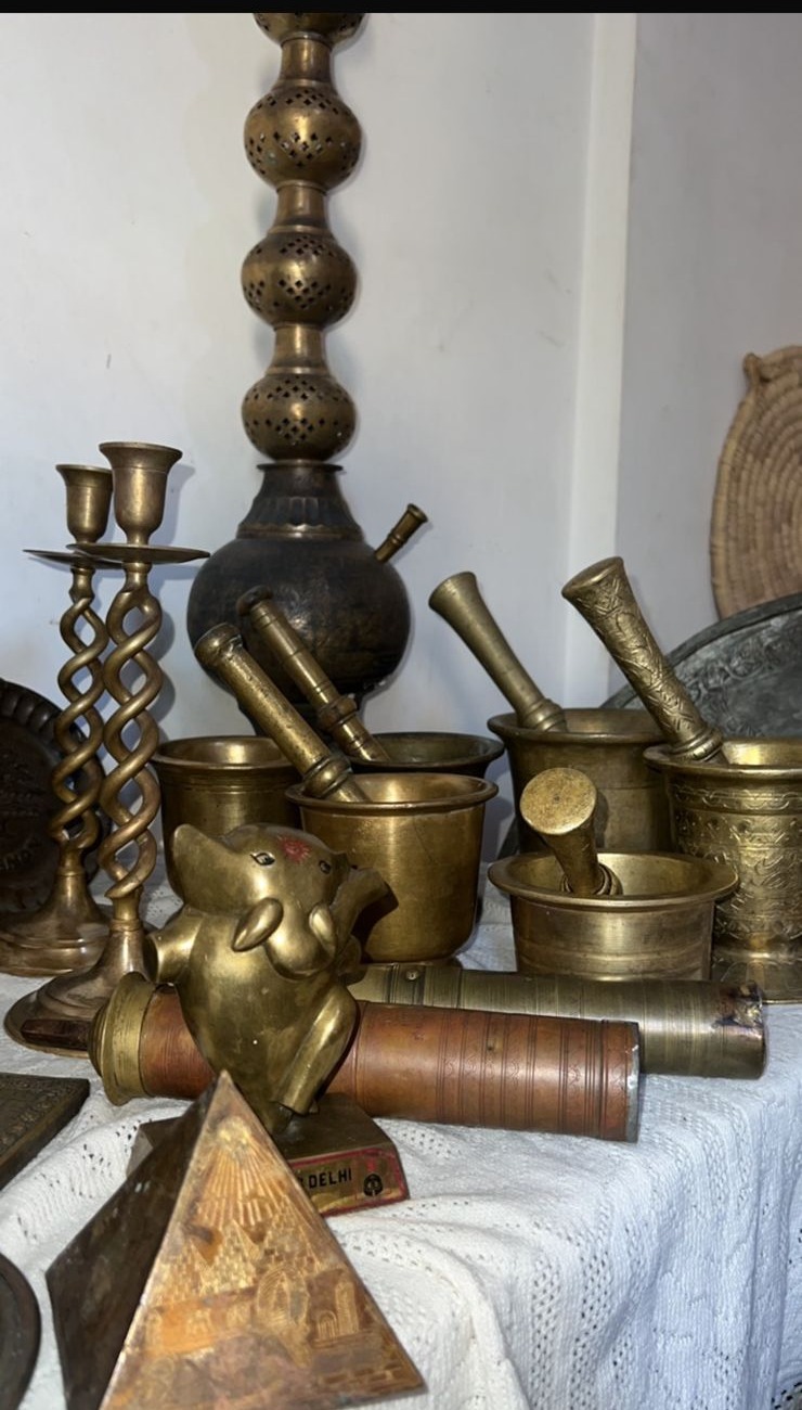 مزاد Bavaria عبر الواتساب.. قطع قديمة نادرة، قيمة حقيقية لا تقدر بثمن!