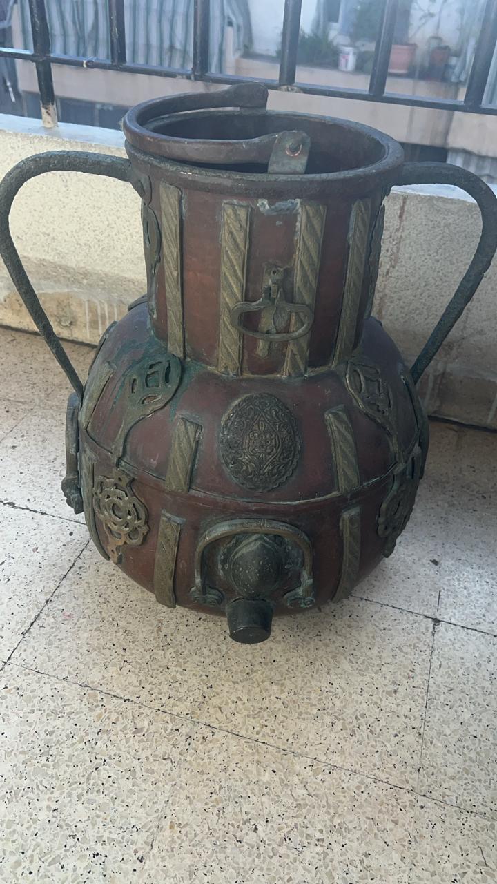 مزاد Bavaria عبر الواتساب.. قطع قديمة نادرة، قيمة حقيقية لا تقدر بثمن!