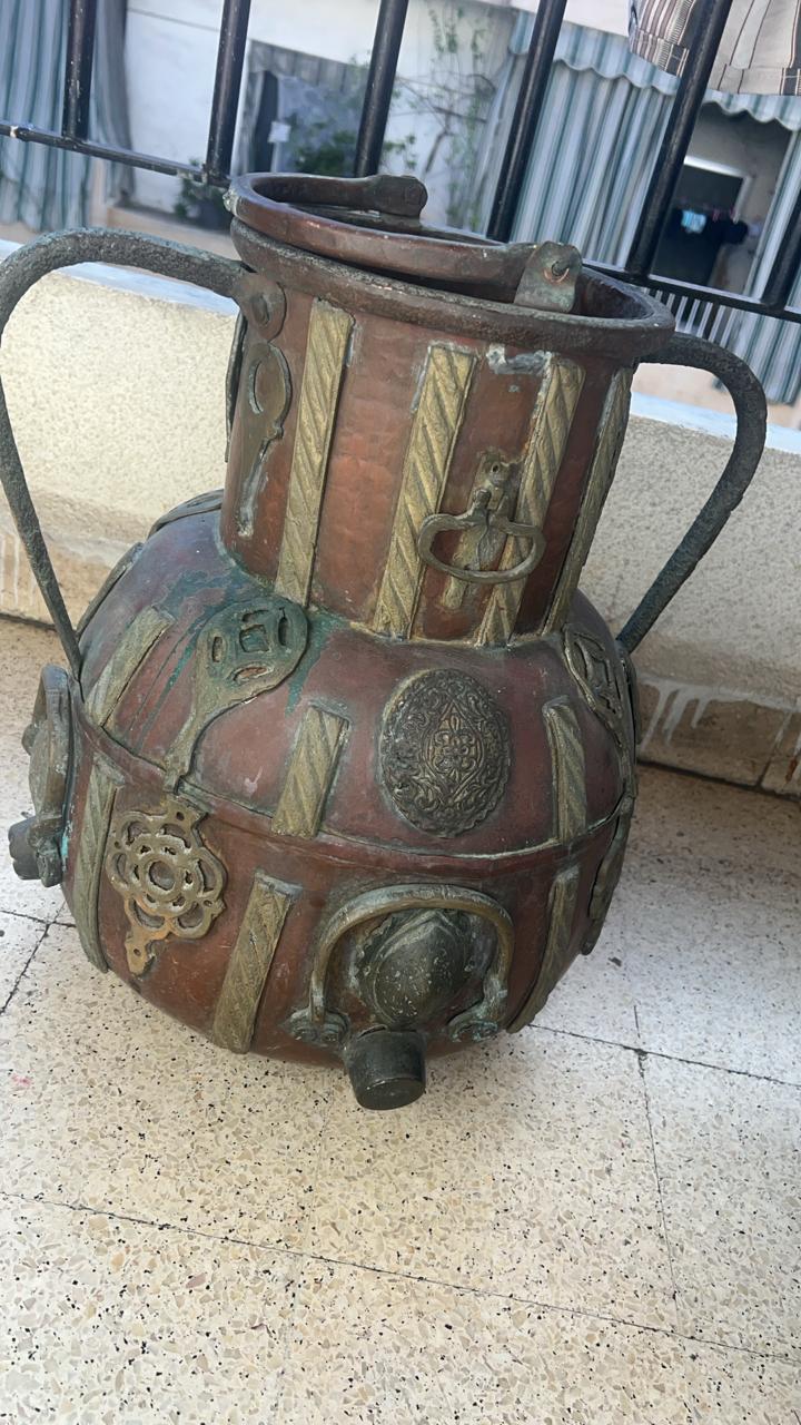 مزاد Bavaria عبر الواتساب.. قطع قديمة نادرة، قيمة حقيقية لا تقدر بثمن!