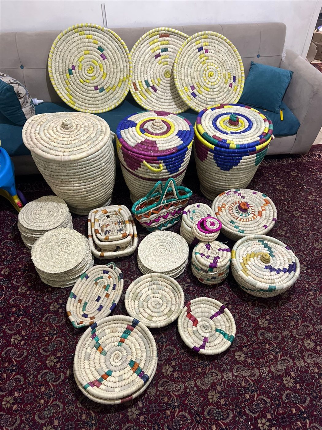 مزاد Bavaria عبر الواتساب.. قطع قديمة نادرة، قيمة حقيقية لا تقدر بثمن!