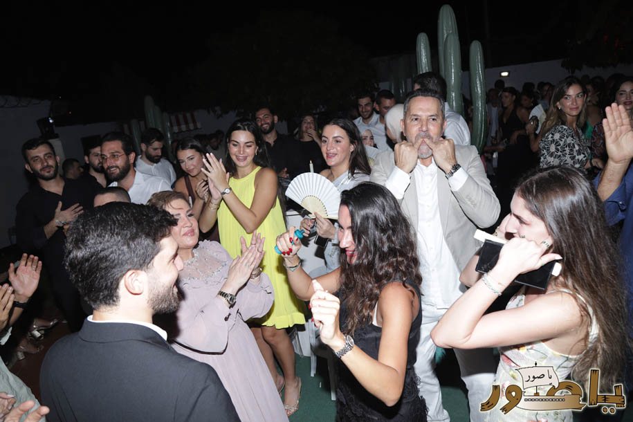 بالصور من أبيدجان: خطوبة الشاب حمزة فرحات على الآنسة إيفانا ياسين