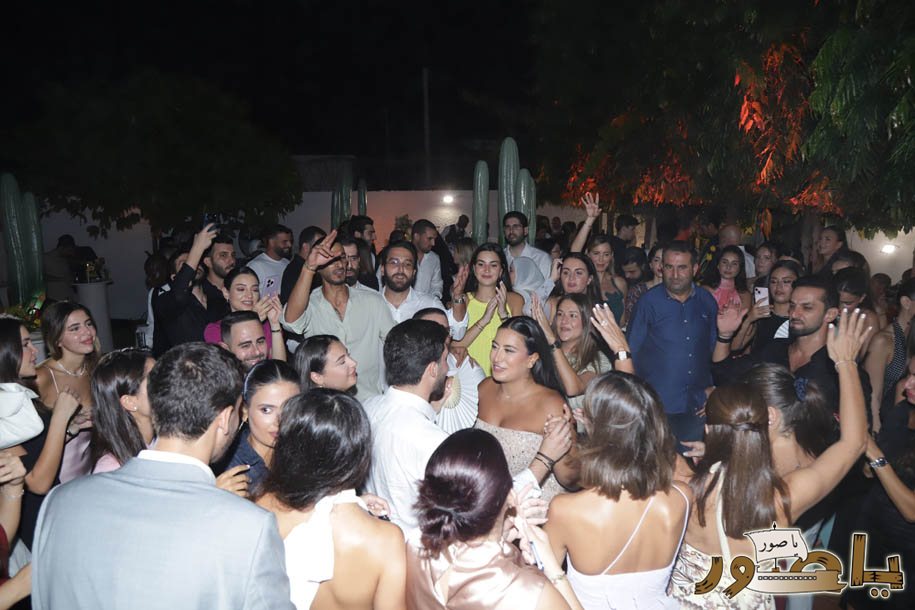 بالصور من أبيدجان: خطوبة الشاب حمزة فرحات على الآنسة إيفانا ياسين